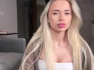 Ivy-Lester – webcam model profile photo Image 2