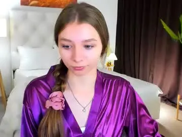 luckrose – webcam model profile photo Image 18