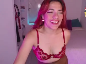 vannia_t18 – webcam model profile photo Image 15