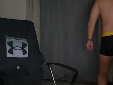 Dark-Luna – webcam model profile photo Image 9