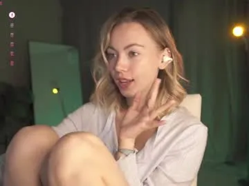 shantalcerezo – webcam model profile photo Image 3