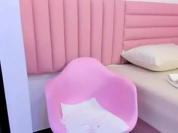 SweetBunnyGF – webcam model profile photo Image 3