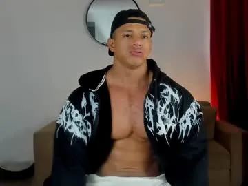 octavarium211 – webcam model profile photo Image 12