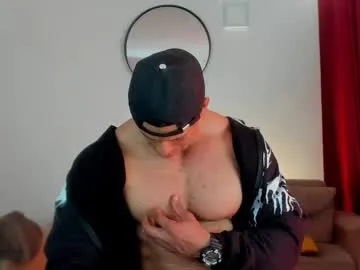 octavarium211 – webcam model profile photo Image 18