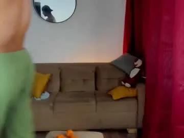 octavarium211 – webcam model profile photo Image 7