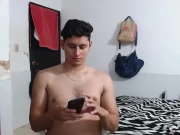 kam_and_friends – webcam model profile photo