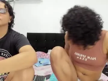 NaughtyInGlasses – webcam model profile photo Image 17