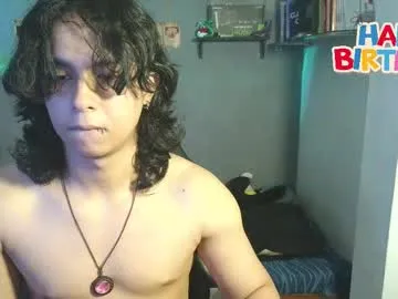 kpo10 – webcam model profile photo Image 2