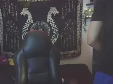 kpo10 – webcam model profile photo Image 5