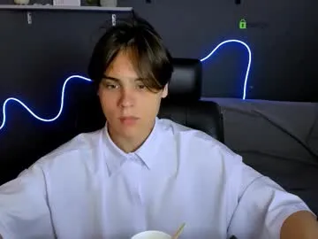 juanfe_style – webcam model profile photo Image 8