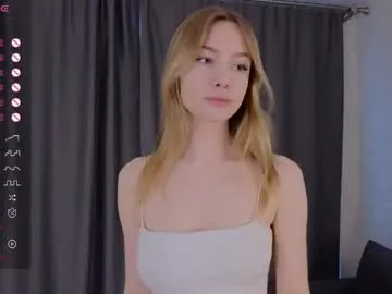 mayadashaaa – webcam model profile photo Image 8