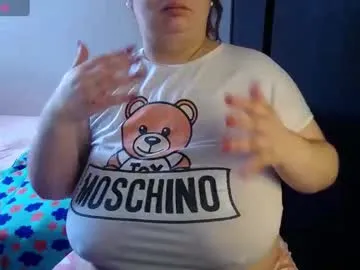 kindsweet – webcam model profile photo Image 5