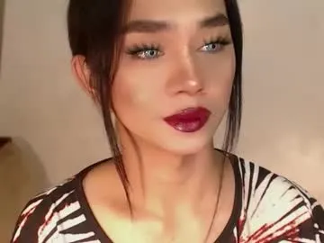 Maya-onelya – webcam model profile photo Image 12