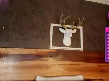 joannelson – webcam model profile photo Image 1