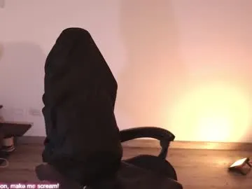 xunybany – webcam model profile photo Image 2