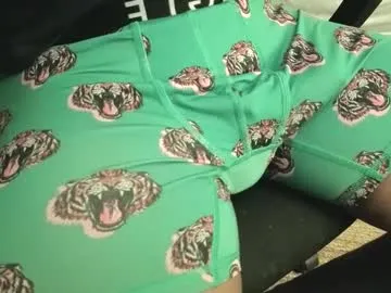 MAIMAI-club – webcam model profile photo Image 15