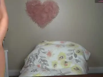 bambi_lu – webcam model profile photo Image 17