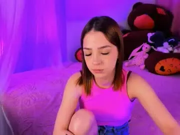 lucretiaburnaugh – webcam model profile photo Image 11