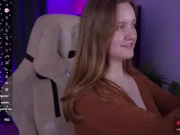 lucretiaburnaugh – webcam model profile photo Image 4