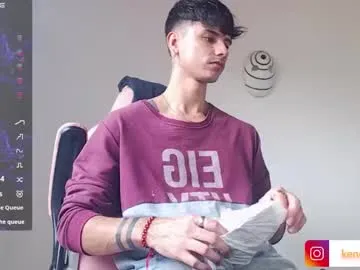 faplex – webcam model profile photo Image 17