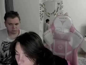 lucretiaburnaugh – webcam model profile photo Image 10