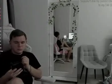 lucretiaburnaugh – webcam model profile photo Image 4