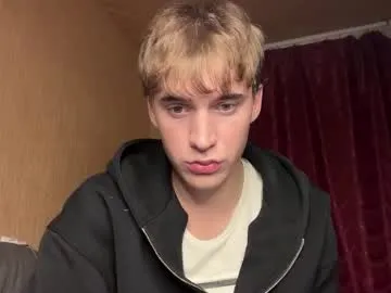 skyisland777 – webcam model profile photo Image 14