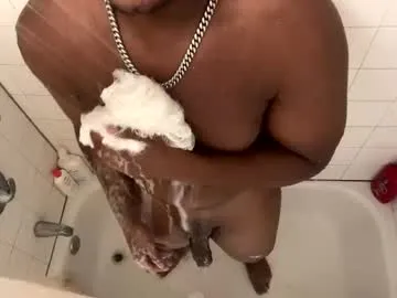 _Abril-Office1 – webcam model profile photo Image 17