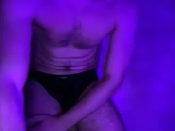 keylombo – webcam model profile photo