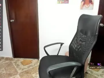 jenn_fit – webcam model profile photo Image 9