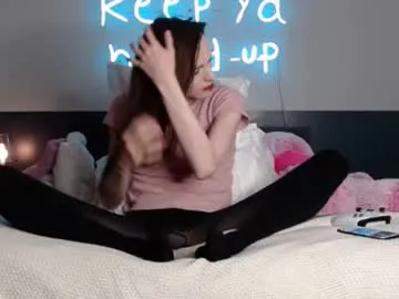 Taanni – webcam model profile photo Image 2