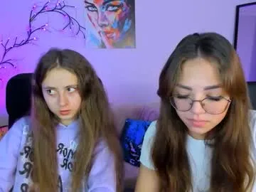 pantyless – webcam model profile photo Image 16