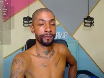 hungeddy – webcam model profile photo Image 8