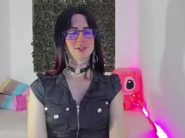 myrtlemystic – webcam model profile photo Image 3