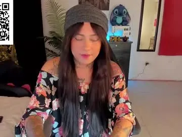 alonehazel – webcam model profile photo Image 3