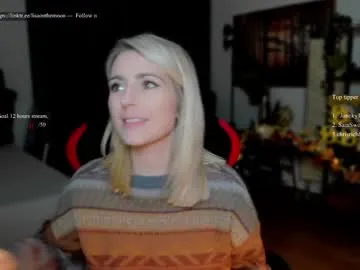 Blonde_sexy21 – webcam model profile photo Image 17