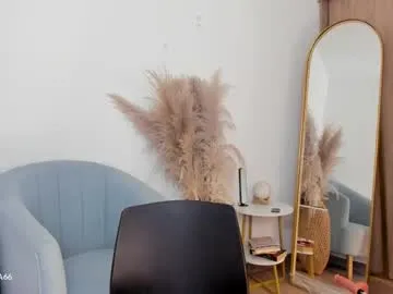 _karine01 – webcam model profile photo Image 19