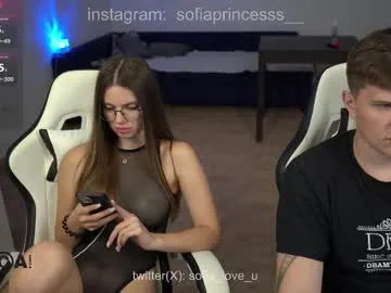 hina_porn – webcam model profile photo Image 2