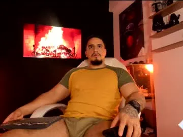 tyler_gus – webcam model profile photo Image 14