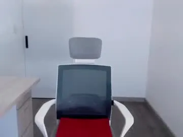 goth_minerva – webcam model profile photo Image 2