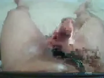 Linnea – webcam model profile photo Image 4