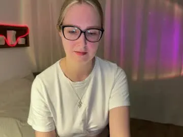 alexahandler – webcam model profile photo Image 14