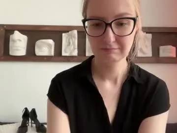 alexahandler – webcam model profile photo Image 8