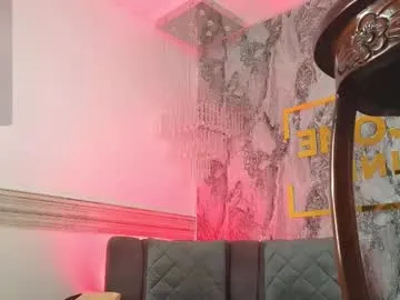 goth_minerva – webcam model profile photo Image 9