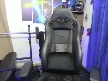 Sun-Moon – webcam model profile photo Image 3