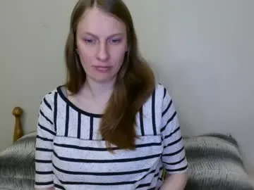 hina_porn – webcam model profile photo Image 6