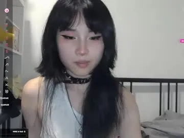 charming_beauty – webcam model profile photo Image 5