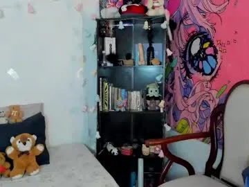 kittyzenn – webcam model profile photo Image 16