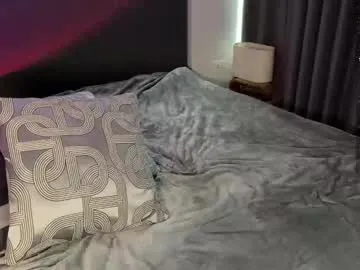 Ninjainia – webcam model profile photo Image 9