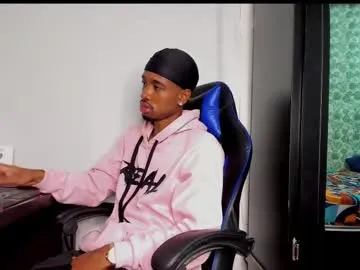 dirtypub – webcam model profile photo Image 11